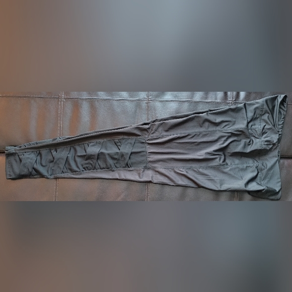 2 leggings - Picture 7 of 7